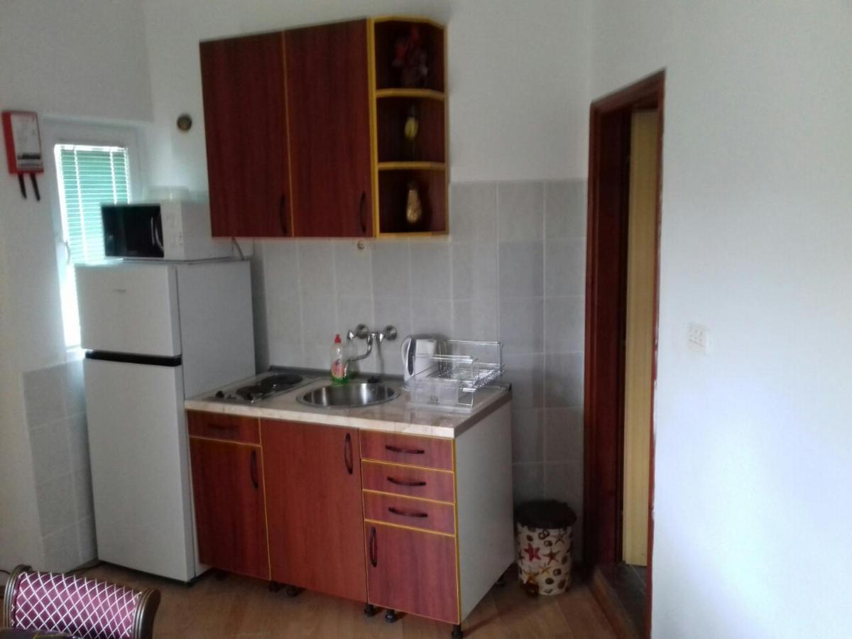 Apartment Stella Murter Buitenkant foto